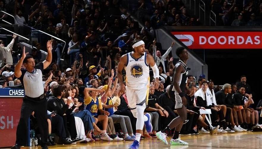 穆迪全场出战17分钟，3投0中，罚球3中2得到2分1篮板1助攻