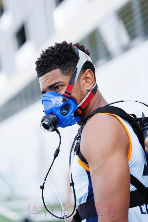 TA:维加非皇马优先引援对象 后者主要目标是贝林厄姆 TA:维加非皇马优先引援对象 后者主要目标是贝林厄姆